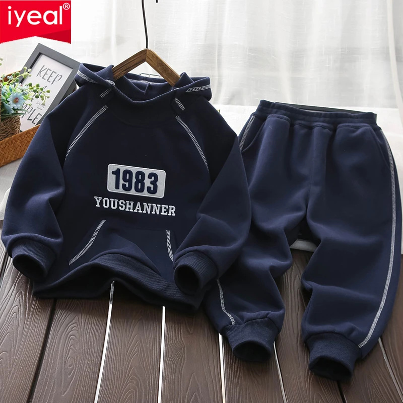 

IYEAL Boys' Set 2025 Spring and Autumn New Style Children's Boys' Knitted Sportswear Children's Hoodie + Sweatpants 2Pcs