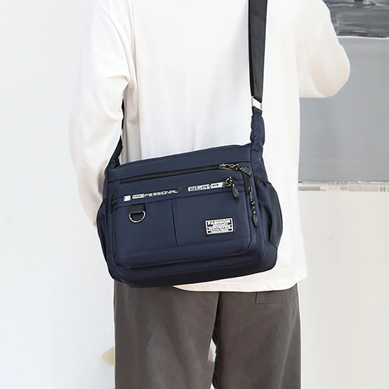 Men's Messenger Crossbody Bag Fashion Lightweight Trend Business Commuter Waistpack 2023 New Waterproof Oxford Bag Crossbody Bag