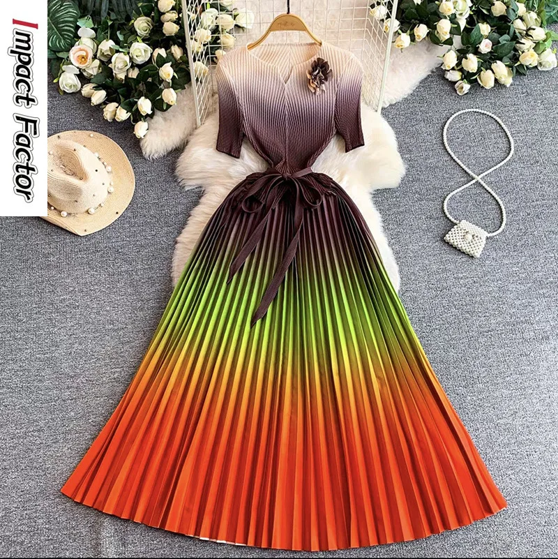 Miyake New Dragon Scale Pleats Gradual Change Color Fixed Flowers Loose Pleats High Waist Thin Pleats Versatile Dress
