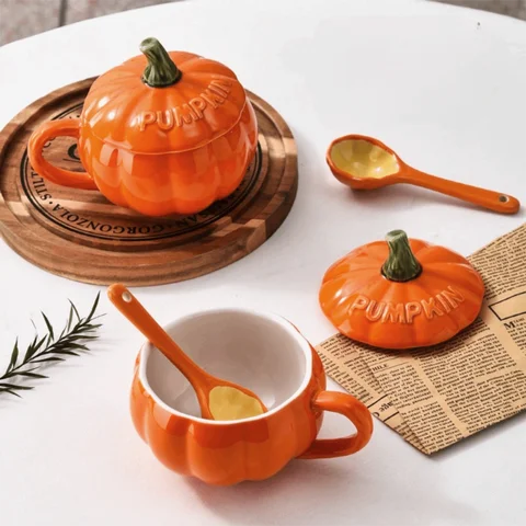 Ceramic Halloween Cartoon Pumpkin Mug with Spoon and Lid Anti-scalding Handle Breakfast Oatmeal Cup Under-glaze Painting Orange