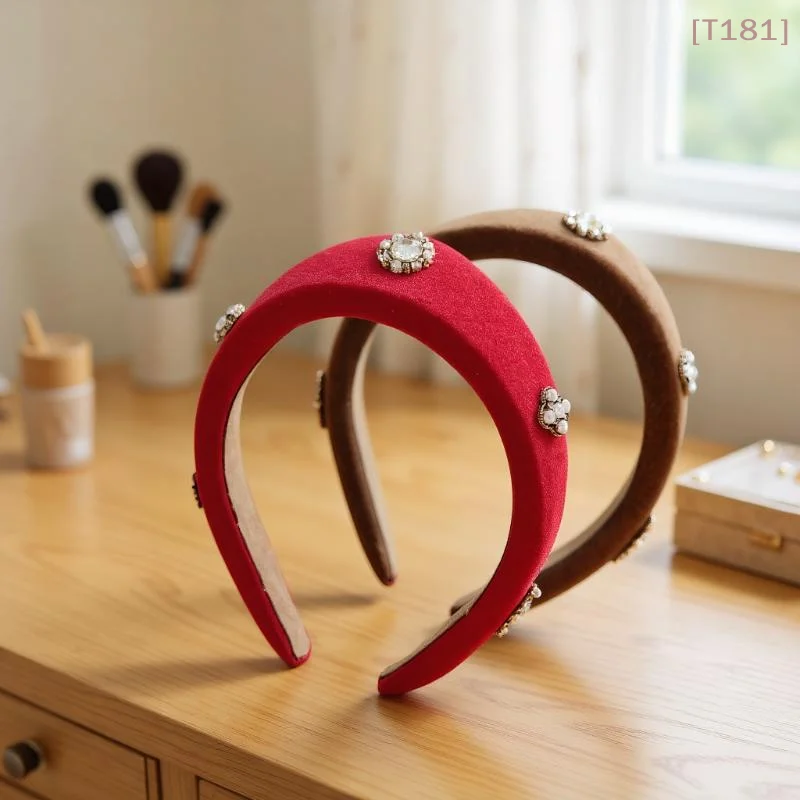 

[E] Velvet Headband For Women European And American New British Retro Hairpin Headband For Girls Home Leisure Headwear