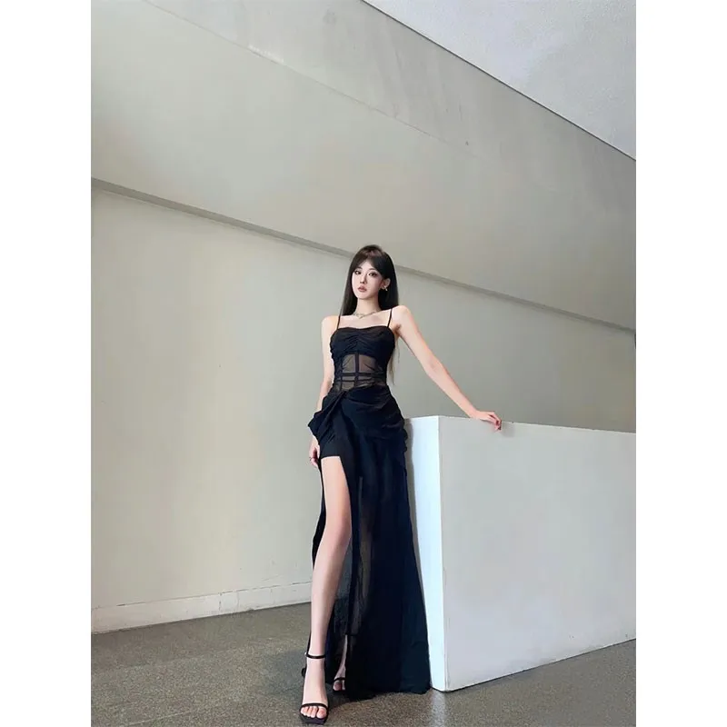 

Hepburn style black halter women hollowed-out slit dress pure wind