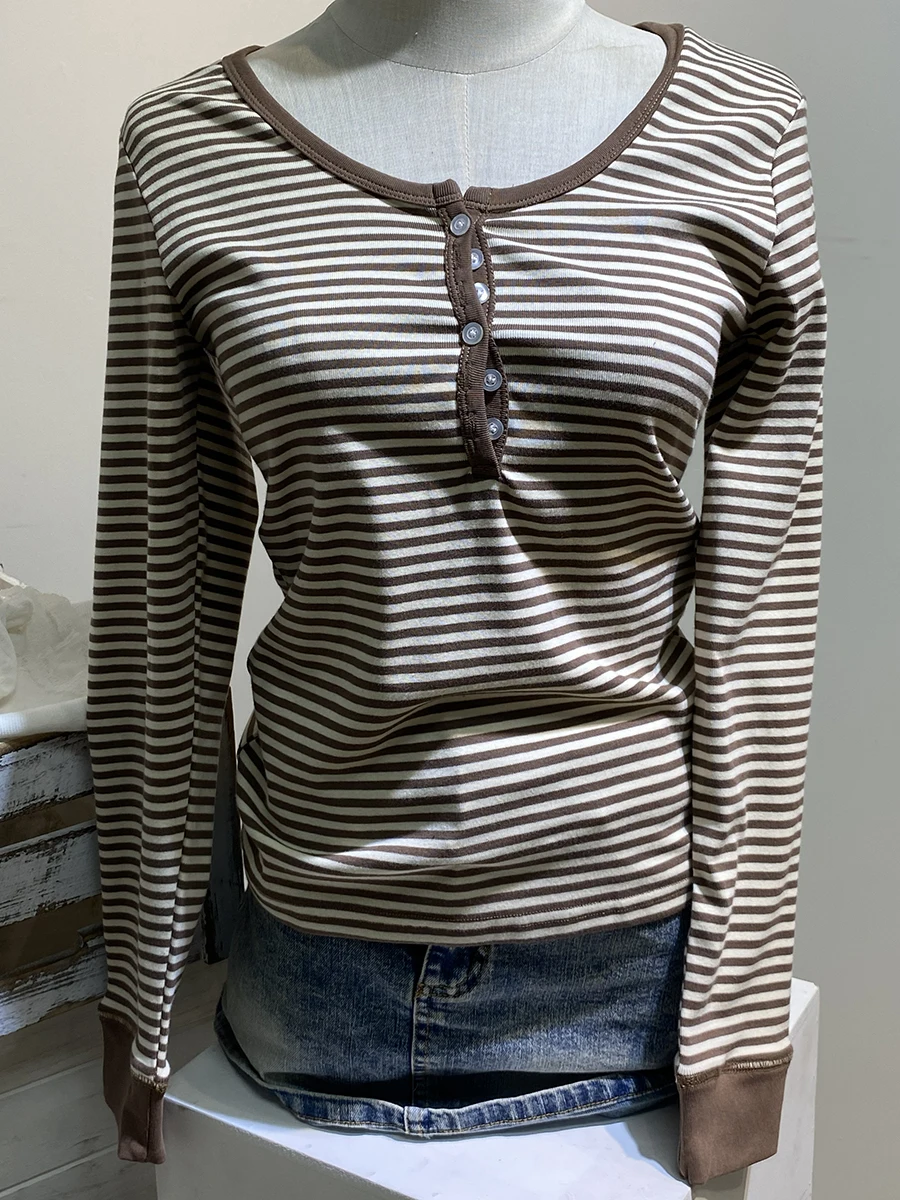 6 Button-Pinstripes