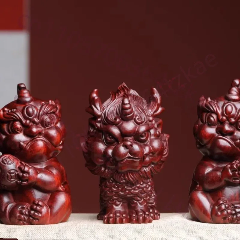statuette-de-qilin-en-bois-de-santal-rouge-sculptee-a-la-main-bete-mythique-porte-bonheur-ornement-portable-cadeau