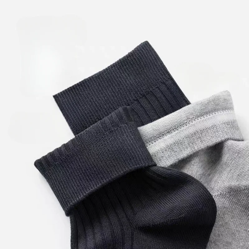 3 Pairs/Lot  Men‘s Socks Casual Business Stripe Socks Deodorant Breathable Black Man Cotton Travel Winter Socks