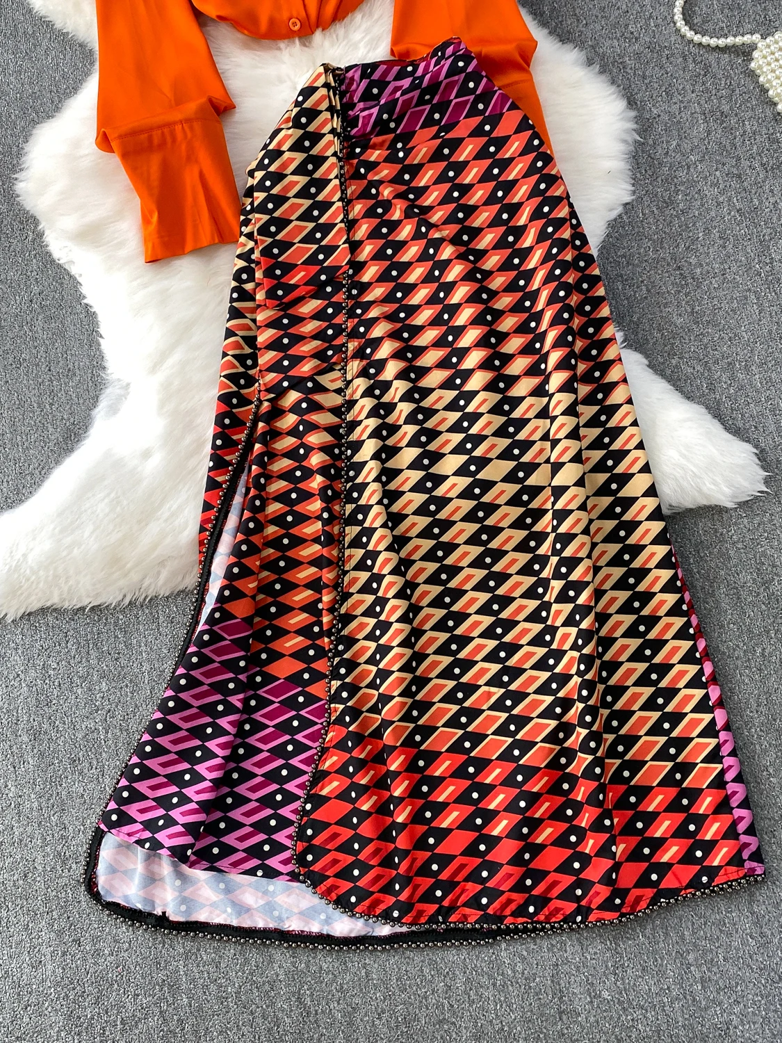Csa de manga larga naranja a la moda con protección solar y media falda con estampado de cuentas pesadas, conjunto de dos ...