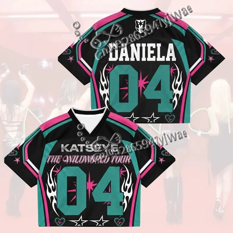 Sporty Katseye The Wildworld Tour Mesh Jersey Fan Eyekons Geschenk Herbst Lose Mode Streetwear Herren- und Damen-T-Shirt Kleidung – Detail 8