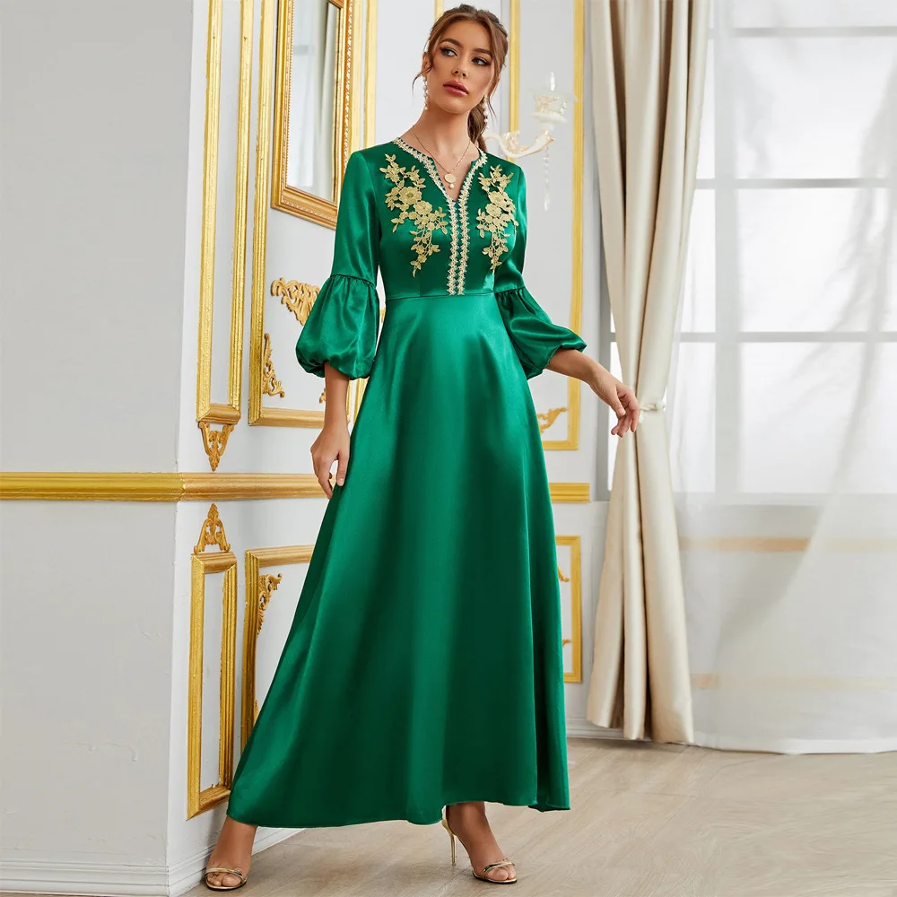 Middle Eastern Muslim Women's Dress Party Caftan Elegant Luxury Lantern Sleeve V-Neck A-Line Appliques Dress Dubai Abayas Kaftan