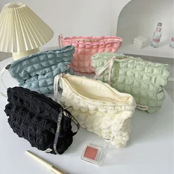 Ins Cute Candy Bubble Women Makeup Storage Bag Portable Cosmetic Tolietry Pouch Ladies Cloud Travel Organizer Zipper Bags
