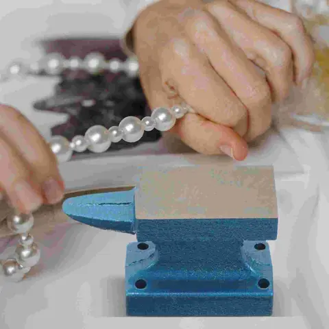 DIY Horn Anvil Iron Work Surface Bench Tool Mini Metal Beat Pad Blacksmith Forge Kit for Gold and Silver Jewelry Making