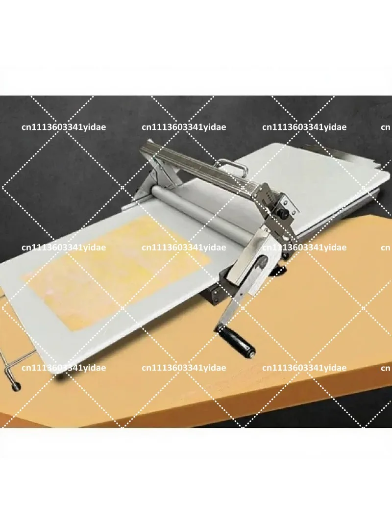 Hand Cranked Puff Pastry Machine Desktop Folding Hand Crank Machine Desktop Pizza Croissant Dough Tablet Manual