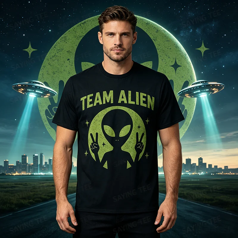 Team Alien Peace Funny UFO Space Women Men T-Shirt Y2k Alien UFO Sci-Fi Vintage Graphic Tees Choice for Personality Novelty Gift