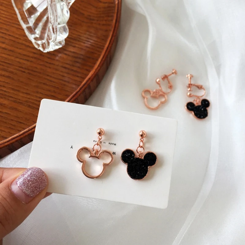 

INS Fashion Simple Disney Enamel Cute Mickey Mouse Earrings for Women Drop Earrings Jewelry Minnie Ear Studs Girls Ear Clip Gift