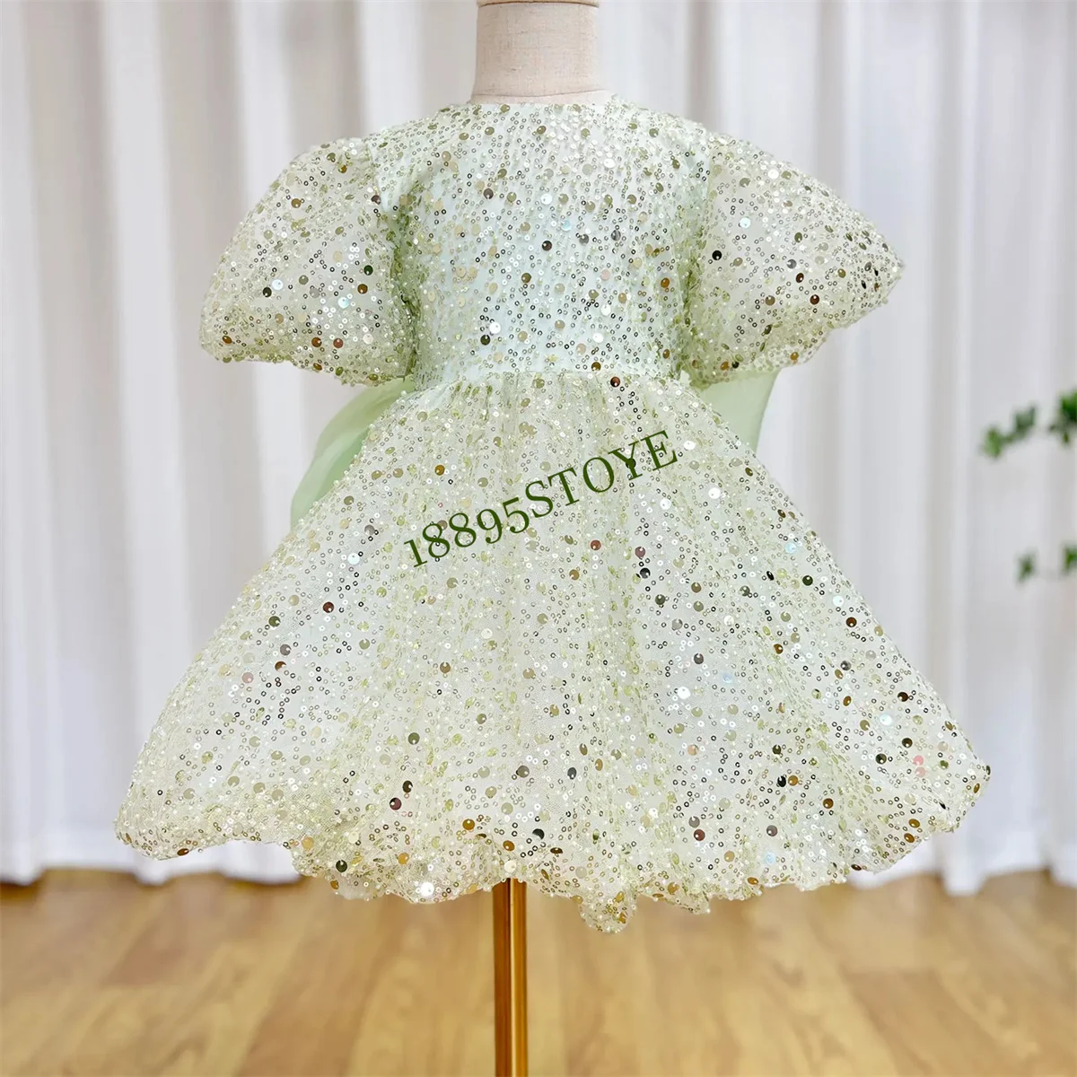 Maßgeschneidertes, luxuriöses, elegantes, glänzendes Salbei-Mädchen-Kleid mit Schleife, Prinzessin, Baby, Kinder, Hochzeit, Geburtstag, Party, Erstkommunion, Festzug