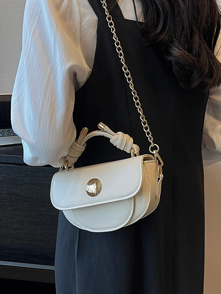 Classic Flap Design Chains One Shoulder Bags for Women Solid Color Soft Leather Mini Handbags Lady Casual Crossbody Bag