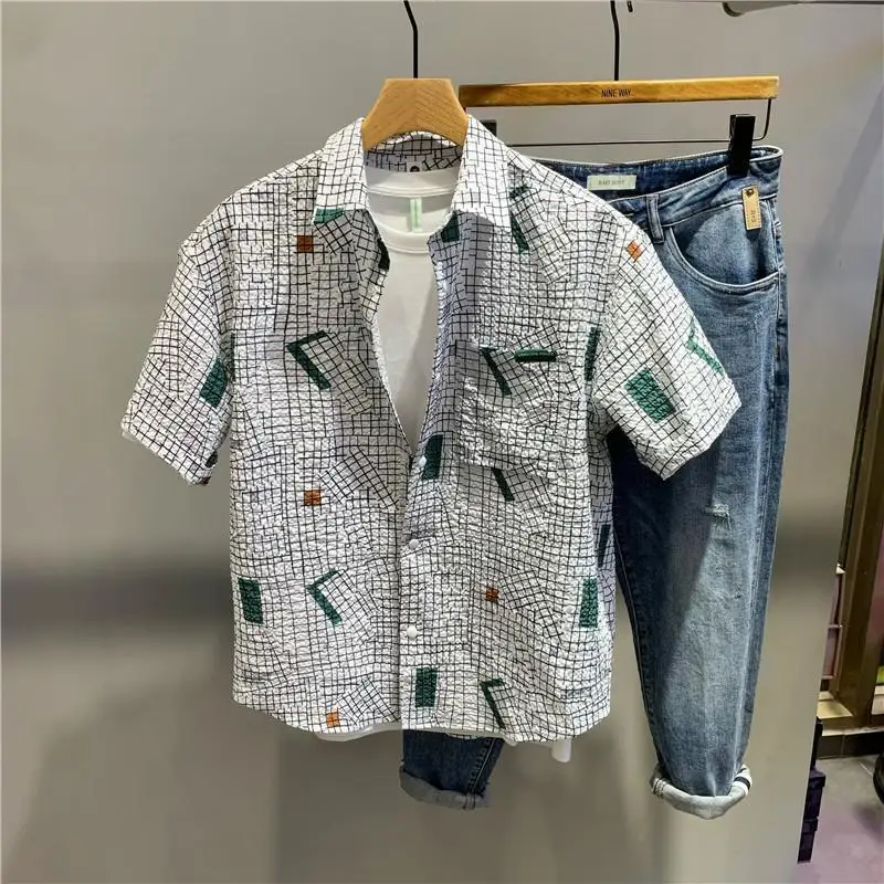 Sommer männer Farbe-blocking Plaid Revers Casual männer Hemd Koreanischen Stil Modische Hübsche Tasche Ins Lose Hemd