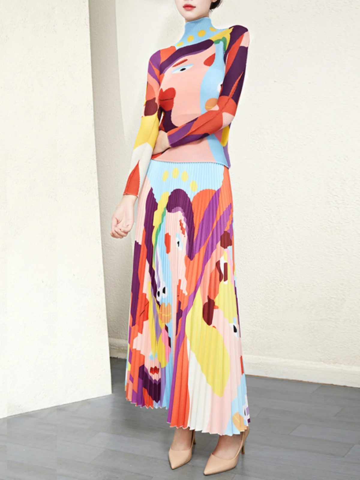 

Плиссированная юбка с высокой талией и принтом, женский модный весенне-осенний костюм из двух предметов, антивозрастной японский костюм