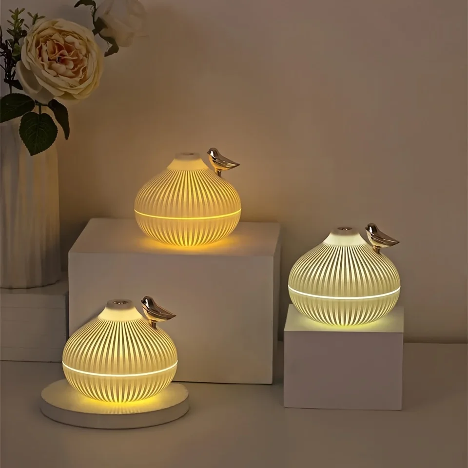 Portable Mini Cute Little Onion Night Light Aroma Essential Oil Diffuser USB Mini H2o Air Humidifier