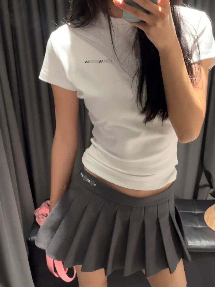 เสื้อยืดผู้หญิงทรงเข้ารูป พิมพ์ลายตัวอักษร ช่วงเอวเข้ารูป ผ้าคอตตอนลายสร้างสรรค์ เหมาะสำหรับใส่เป็นเสื้อตัวในหรือเสื้อตัวนอกในฤดูร้อน