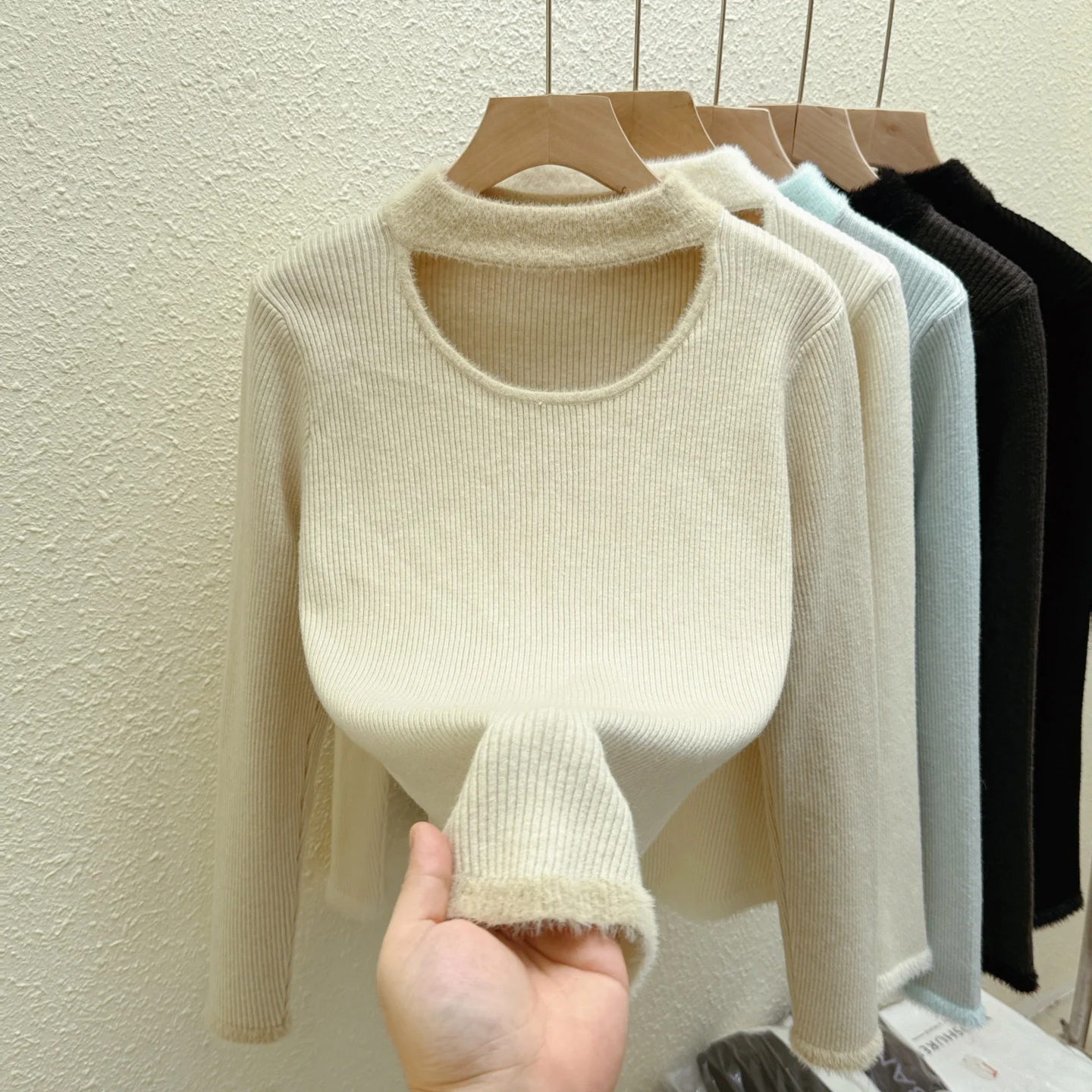 الخريف الشتاء الجوف خارج المرأة سميكة محبوك أعلى عالية وهمية الرقبة تريكو الملابس الدافئة الناعمة سترة #4