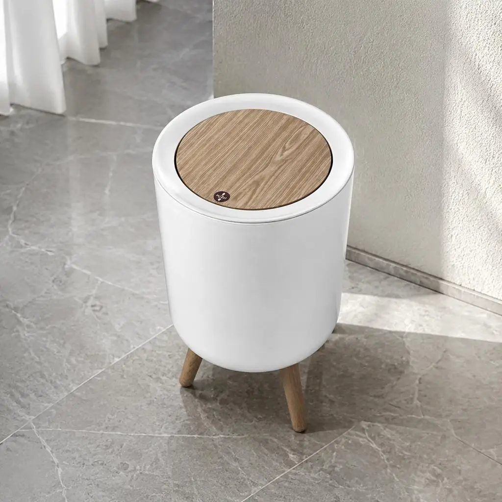 Decorative Lidded Trash Bin, Press‑Open Round Plastic Garbage Can With Wood‑Pattern Lid & 3 Sturdy Legs, Aesthetic Waste Container For Apartment Home Decor
