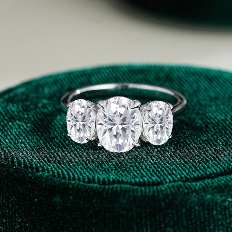 NeeTim Full Oval Cut Mossanite Lab Diamond Ring 925 Sterling Sliver with Gold Plated Rings for Women Party Jewelry Ladies Band