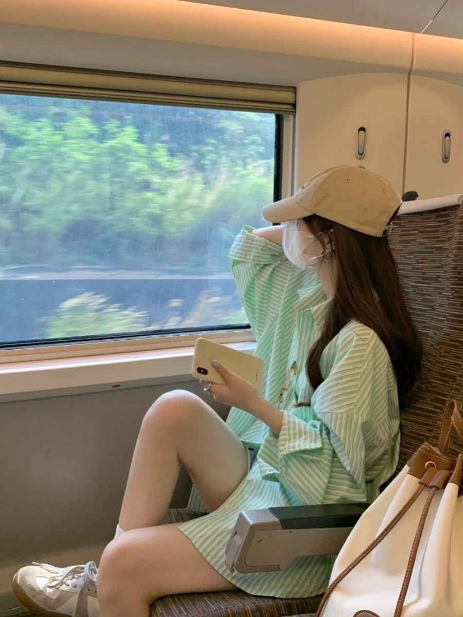 Women's  Collar Striped irt Spring New Loose Long Thin BF Sle Sunscreen Open Cardigan Top Cotton 00% Long Sve