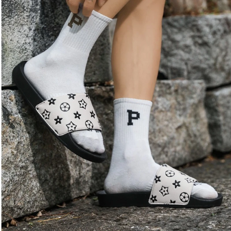 Chinelos de moda masculina cor bloqueada dedo do pé redondo salto wearable leve antiderrapante de secagem rápida clássico chinelos de um ombro