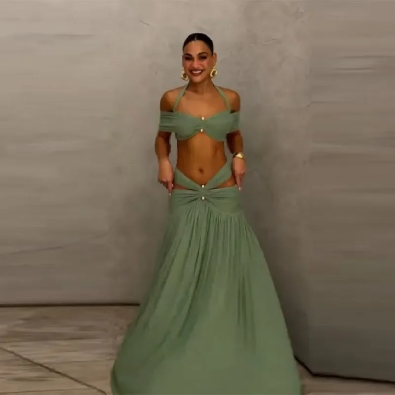 Ensemble deux pièces élégant à sequins floraux pour femme : haut court asymétrique à une épaule + mini-jupe taille haute à découpes – Idéal pour les vacances et les soirées
