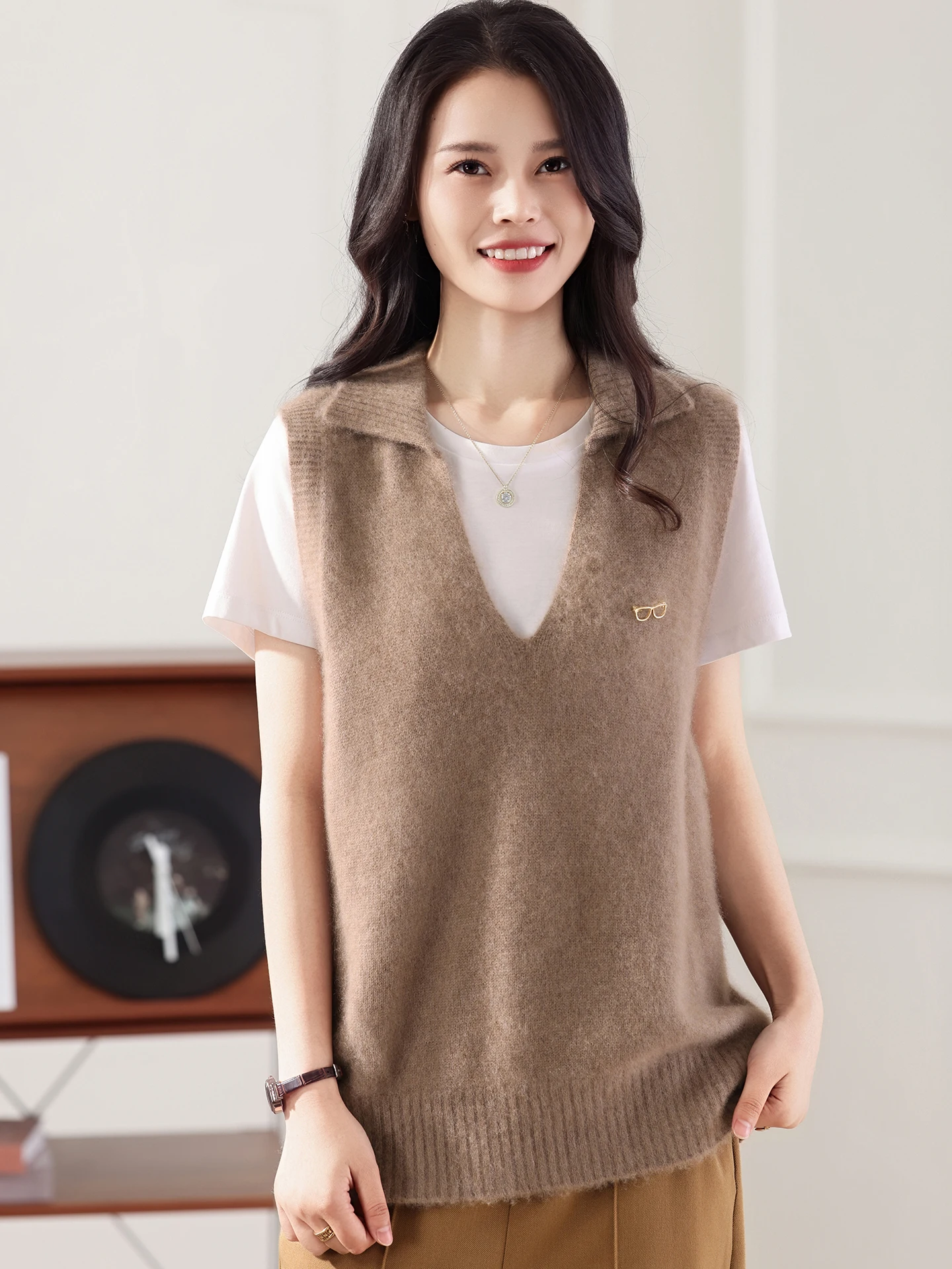 

High Quality Autumn Winter Woman Sweater Vest Solid 100% Merino Wool Knitted Pullover Soft Sleeveless Clothing Tops Lady Jumper