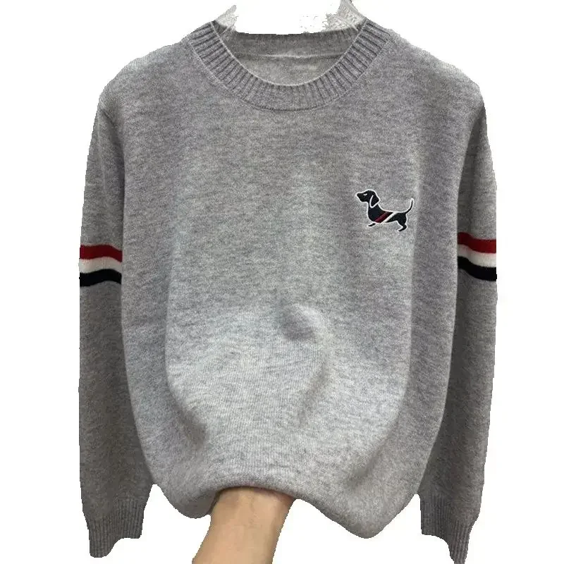 

Autumn Winter Golf Wear Women 2024 Luxury Brand Golf Knit Puppy Embroidery Round Neck Golf Sweater Women Golf Clothing
