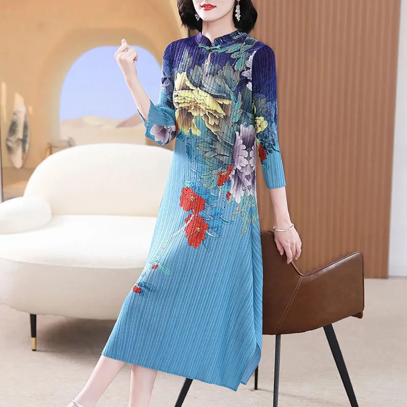 

New Chinese Dress Spring And Autumn New Temperament Fashion Temperament Casual Cheongsam Women's Round Neck Printed Long Skirt