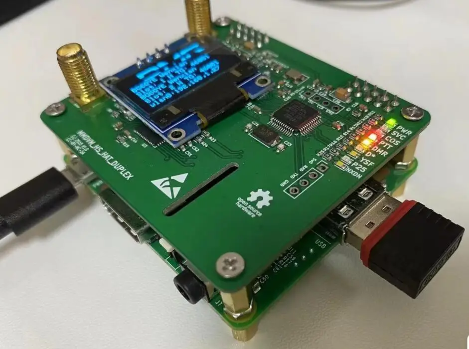 Duplex  MMDVM  Hotspot  With OLED  + Raspberry  PI 2B  P25 DMR YSF NXDN Fusion +Anenna and SD Card