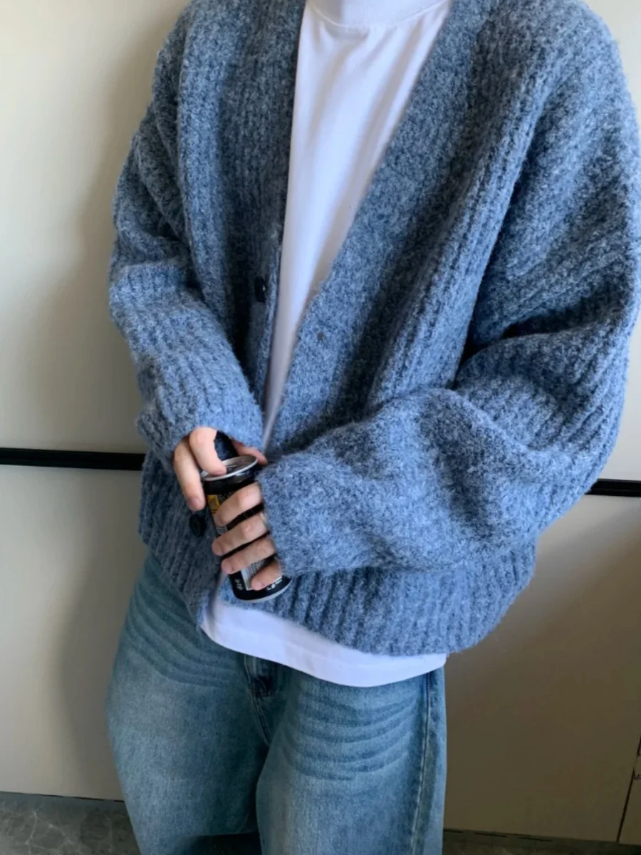 

American Retro Knitted Cardigan Sweater for Men ort Wide Thi Line Casual Loose Outerwear Mixed Color V-Ne Long Sve