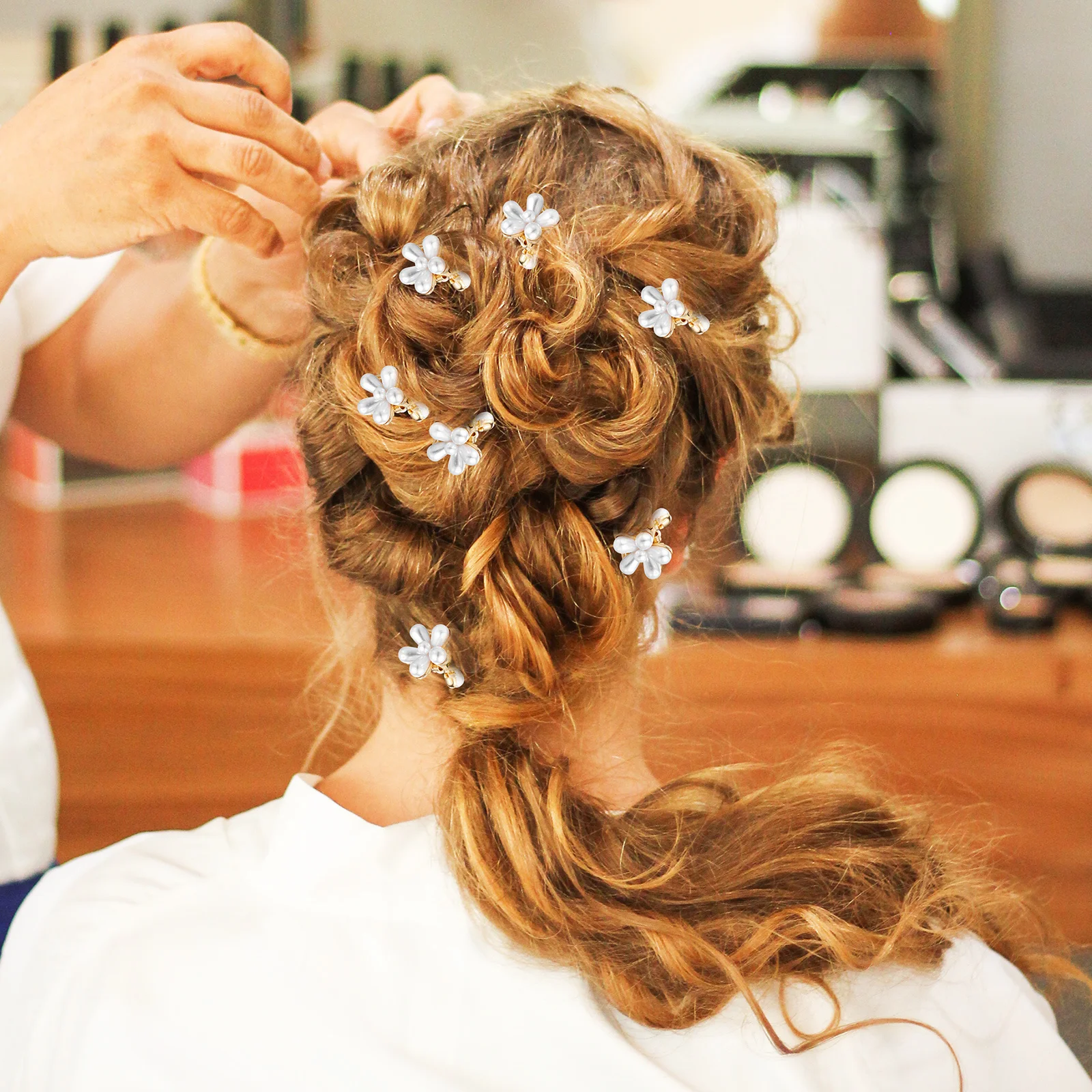 

14 pcs Faux Pearl Hair Clips Flower Design Small Claw Bangs Clips For Women Girls Hair Styling Accessories Wedding Party Use