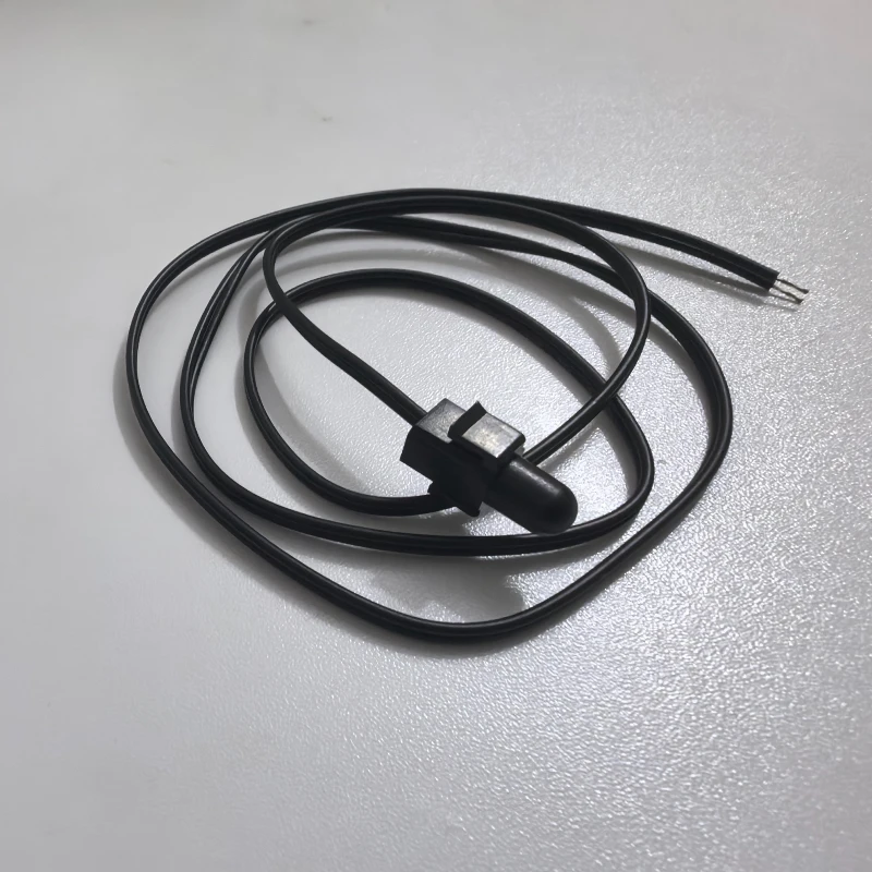 1pcs for Land Rover 09-15 Freelander 2 Range Rover Sport Executive Discovery3/4 for Jaguar Outdoor Temperature Sensor