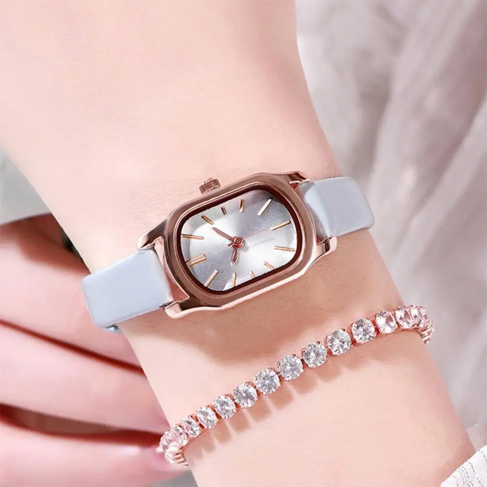 Retro Women Watch Casual Small Square Dial Quartz Analog Watch Office Wristwatch Gift