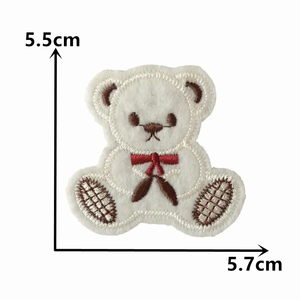 小さなクマの形をした粘着性のアイロンパッチ,ホットメルトステッカー,刺embroidery装飾,衣類装飾,卸売,1個