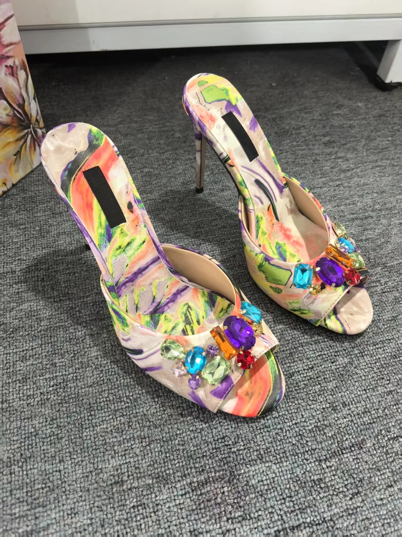 

2025 New Women's Slippers Round Toe Stiletto Heels Flower Print Colorful Rhinestones Decoration Elegant Sweet Girls Dress Shoes