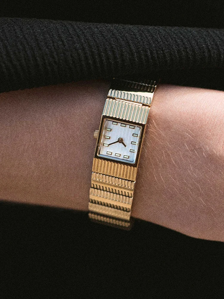 Elegant Retro Small Square Watch Niche Light Luxury Fashion Simple Personalized Watch Couple Watch Women