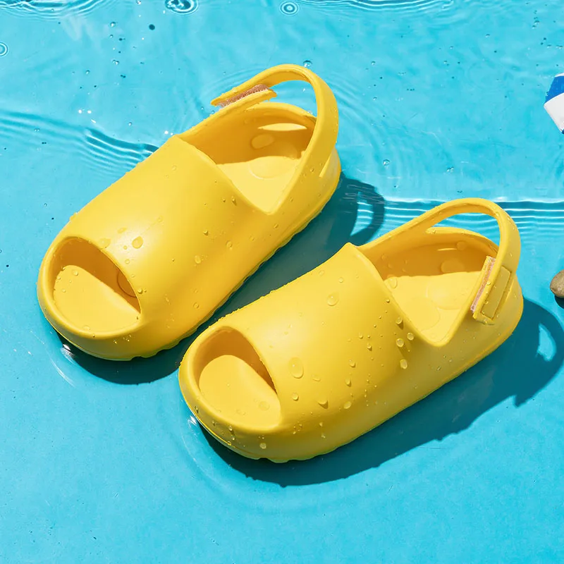 YISHEN-sandalias de verano para niños pequeños, zapatos de playa, toboganes de piscina, suela suave, antideslizantes, toboganes de espuma para bebés