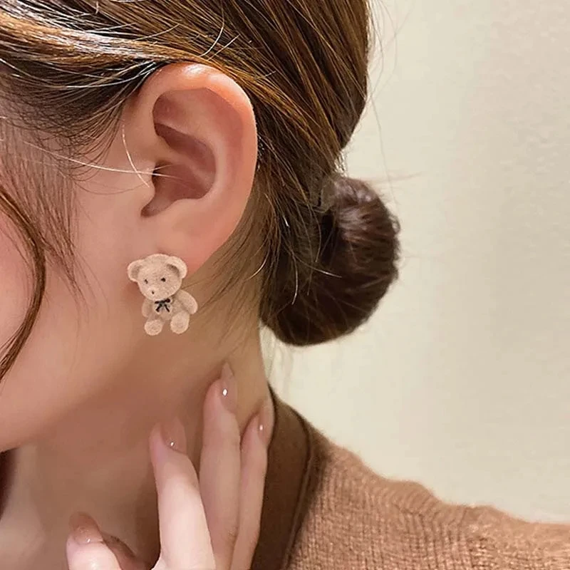 2024 Fashion Pink Flocking Bear Rabbit Stud Earrings for Women Girl Korean Cute Animal Small Bear Earrings Birthday Jewelry Gift