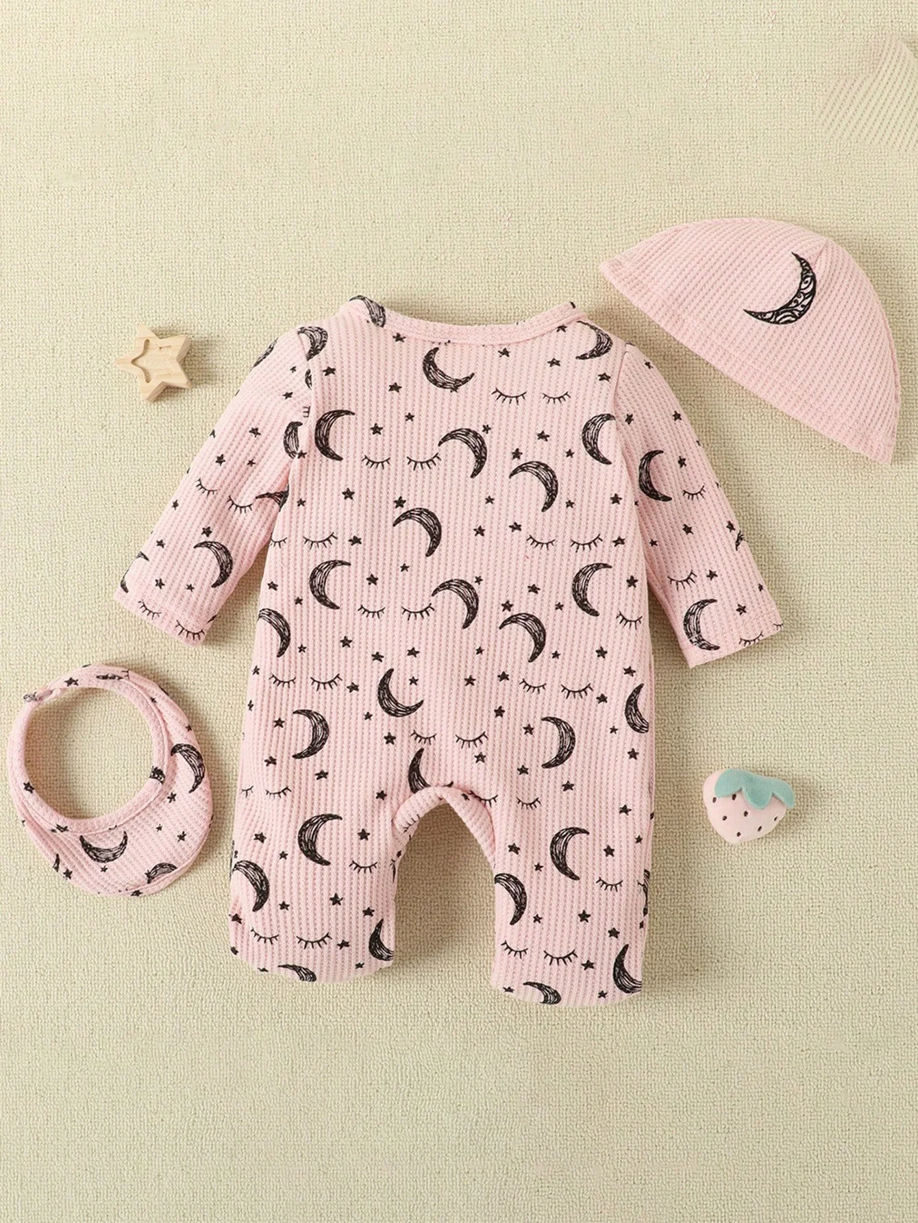 Baby Girl Moon and Star Pattern Long-Sleeved Round Neck Jumpsuit & Hat & Saliva Towel Three-Piece Set