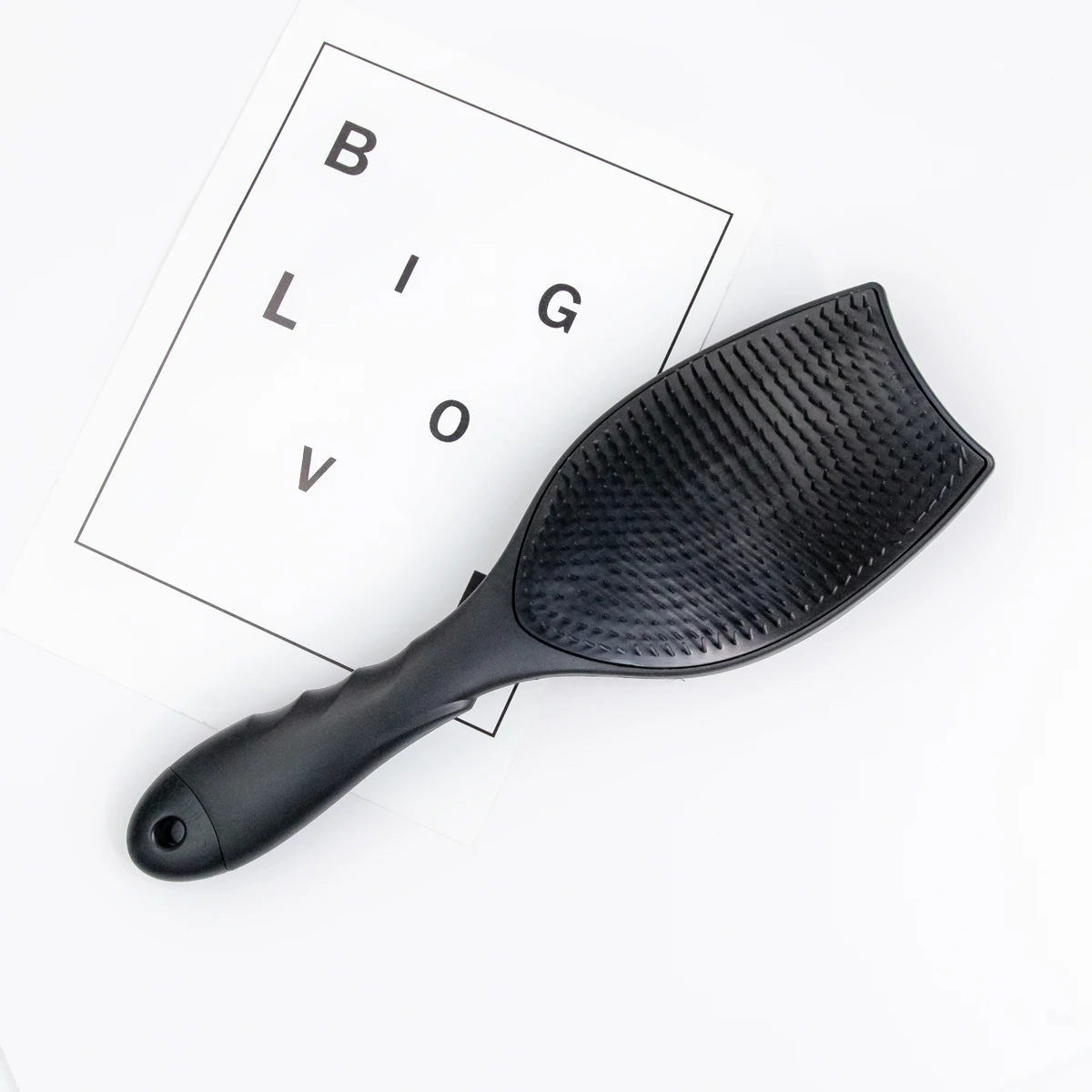 

1 шт., многофункциональная расческа для волос, массажер для кожи головы со съемной насадкой-гребнем для очистки, подходит для дома и салонов, для различных типов волос.