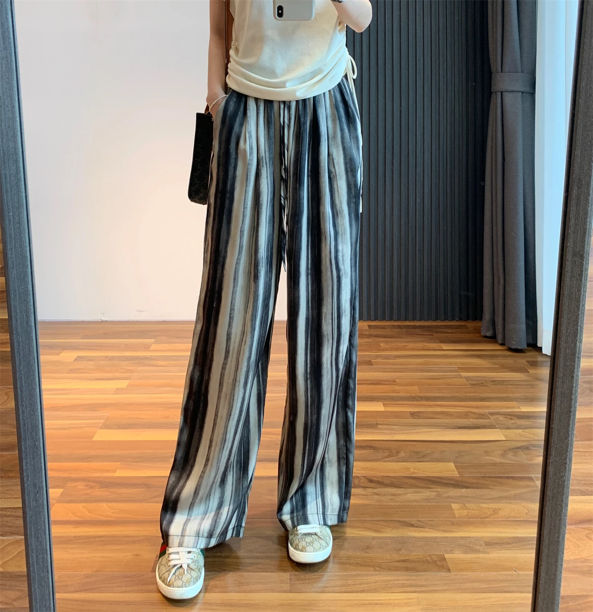 Fenggejiwo vertical stripe tie dye elastic waist for summer slimming and casual straight cut style versatile floor pants