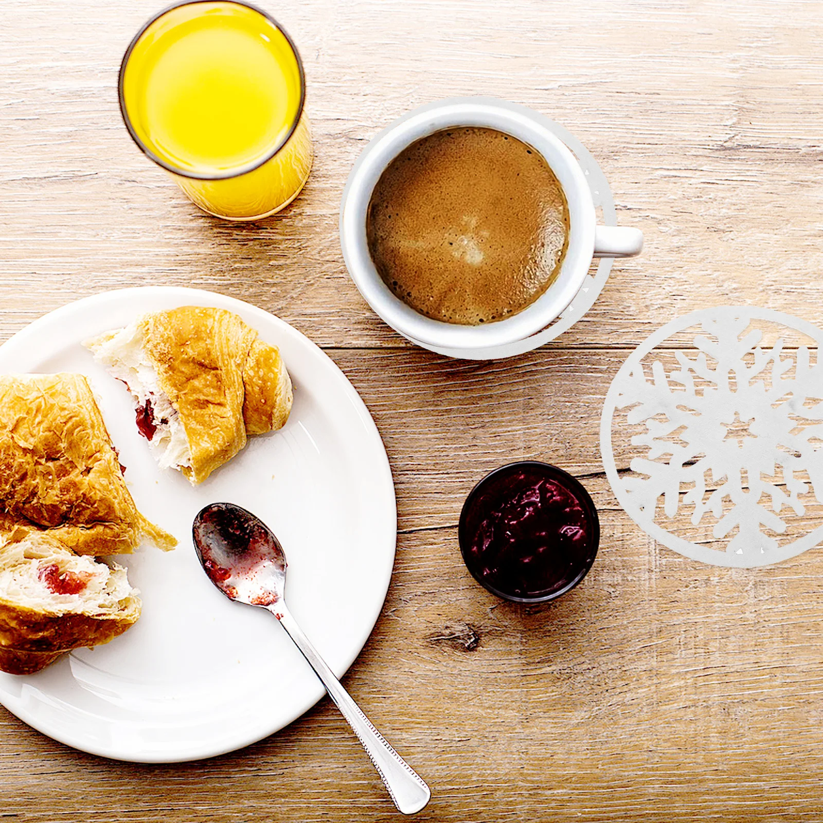 

6Pcs Christmas Felt Coasters Round Non-Slip Heat-Resistant Cup Mat Xmas Dining Table Accessory Cup Mat Felt Coaster