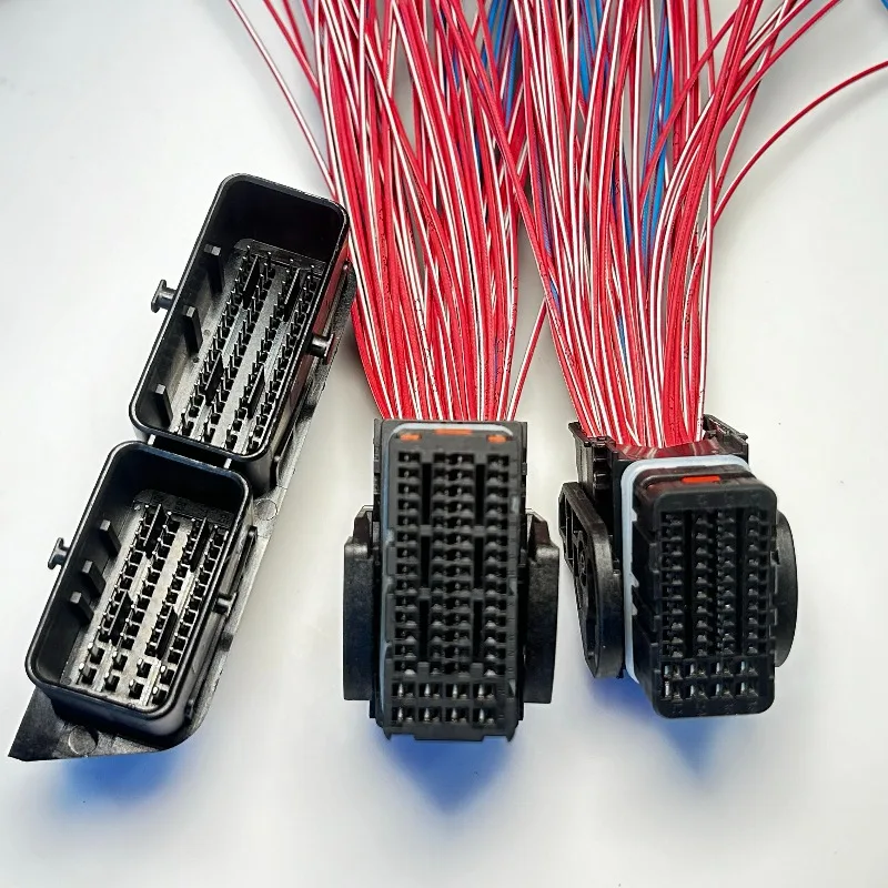 1PCS 2137489-1/2050036-1 Original 48-hole/64-hole, automotive computer board plug, shell, board end