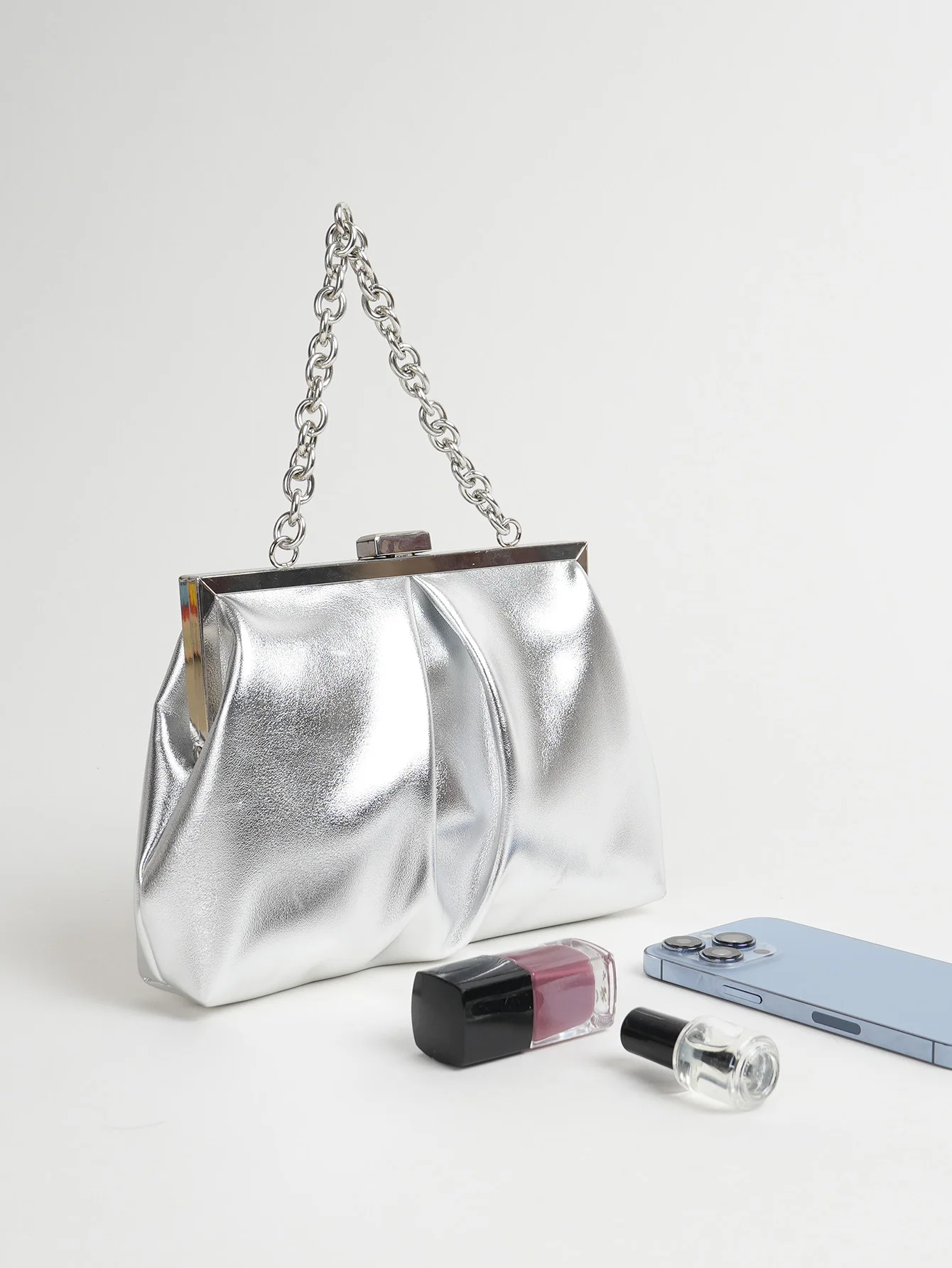 1 Stück Elegante Abendtasche aus Metallic-PU-Leder mit Falten und Kiss-Lock-Verschluss, Glänzender Metallkettenhalter-Rahmen, Crossbody-Clutch-Tasche – Detail 3