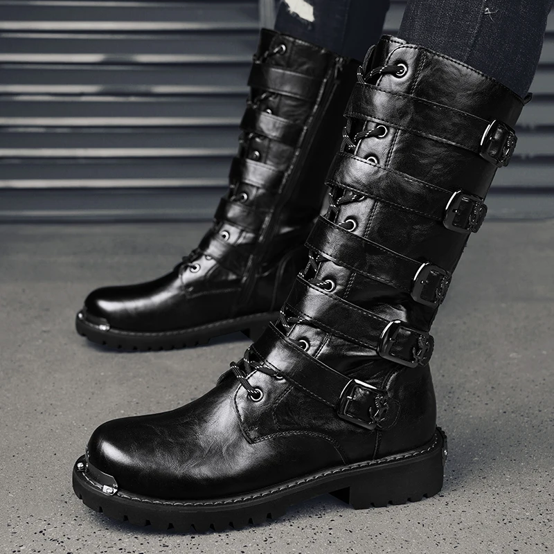 Fashion New Fashionable Motorcycle Boots Men's Comfortable Rivet Knight Boots Classic Black Long Tube Side Zipper Work Boots