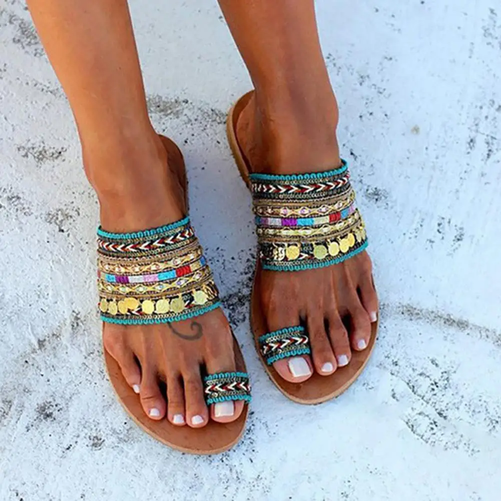Stylish Women Flip Flops Tassel Trendy Sandals Bohemian Knitted Upper Flip Flops with Clip Toe Ring